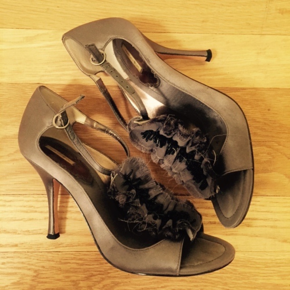 SALE Silver flirty party heels max studio size 6.5